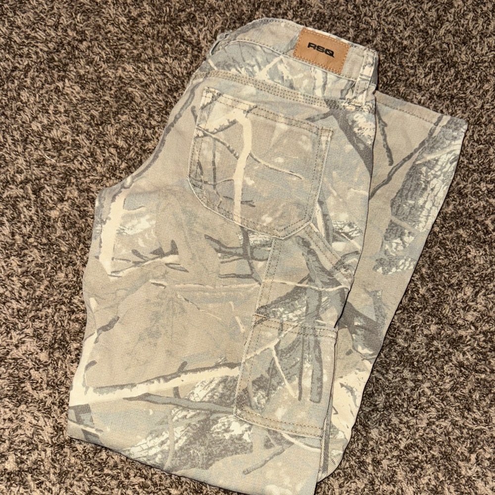 TILLYS RSQ GIRLS SIZE 14 BAGGY CARPENTER JEANS